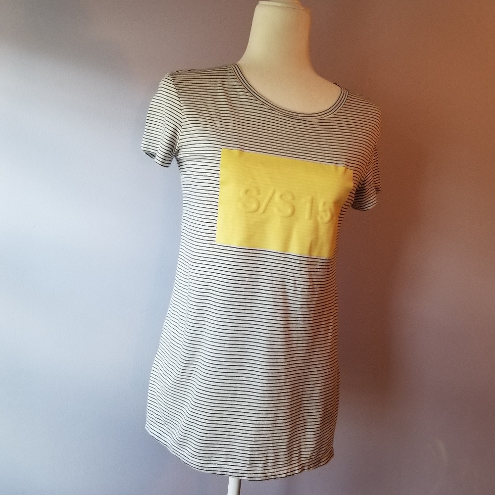 3/$27 | Zara T-Shirt | Striped | Size Small